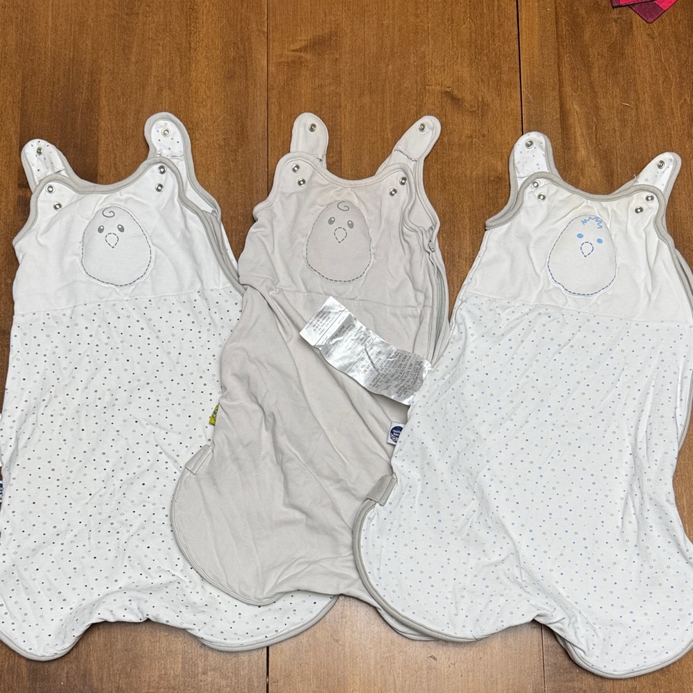 Nested Bean White and Gray Baby Sleep Sacks